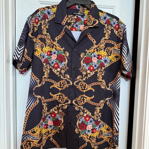 Fashion Nova Men Black Graphic  Shirt SZ L - Picture 1 of 12